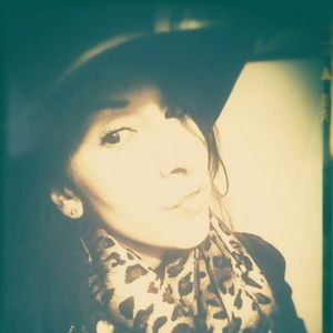 Meet your Posher, Magda